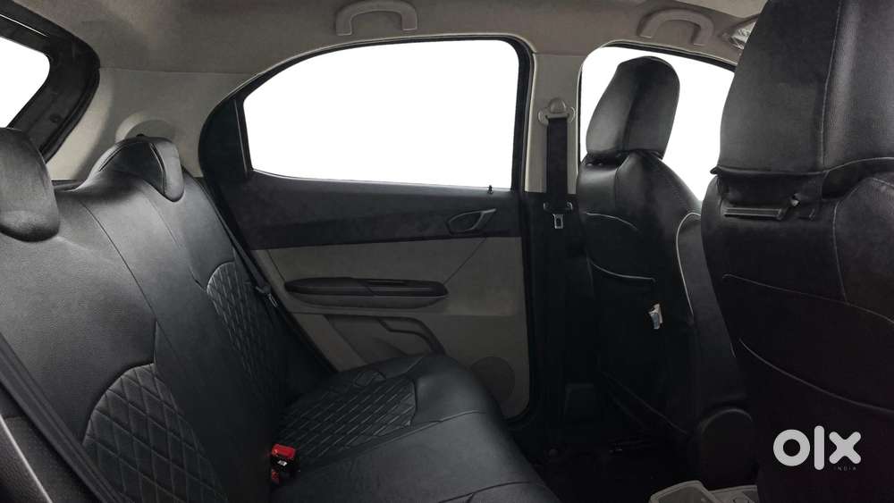 Tata Tiago 1.2 Revotron Xza, 2019, Petrol