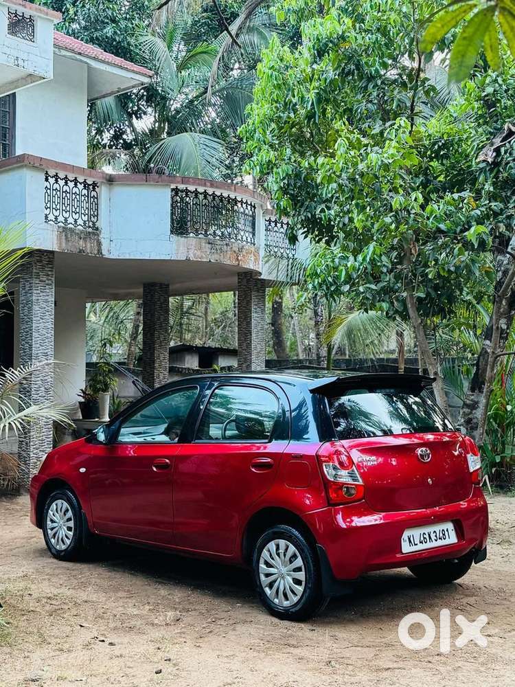 Toyota Etios Liva 2015 Petrol Well Maintained