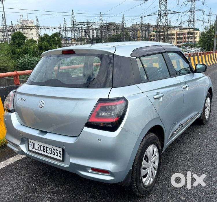 Maruti Suzuki Swift Vxi + Manual, 2024, Petrol