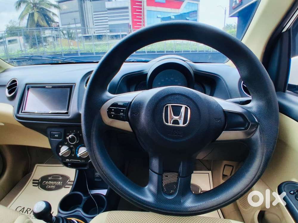 Honda Brio Vx Mt, 2016, Petrol