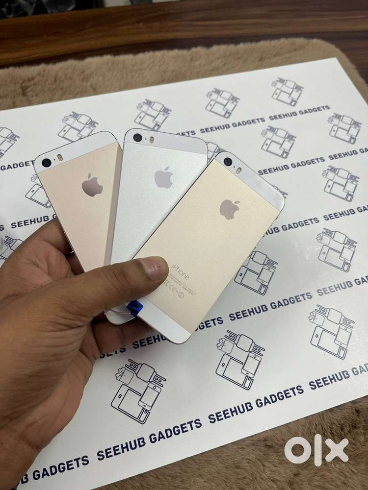 Iphone 5s 16gb mobile phone with all accesories and box with bill and