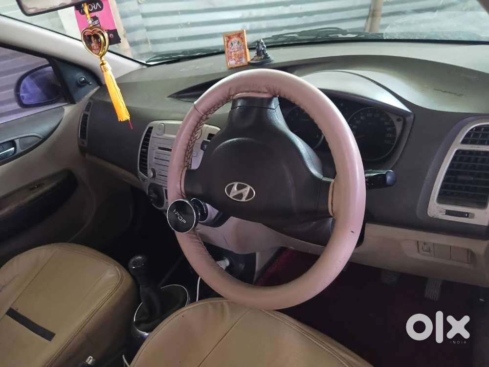 Hyundai I20 Magna O 2010 Year Car