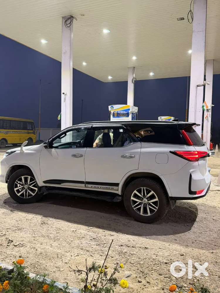 Urgent Sale Fortuner Legender Converted  Vip No.  New Tyre Yokohama