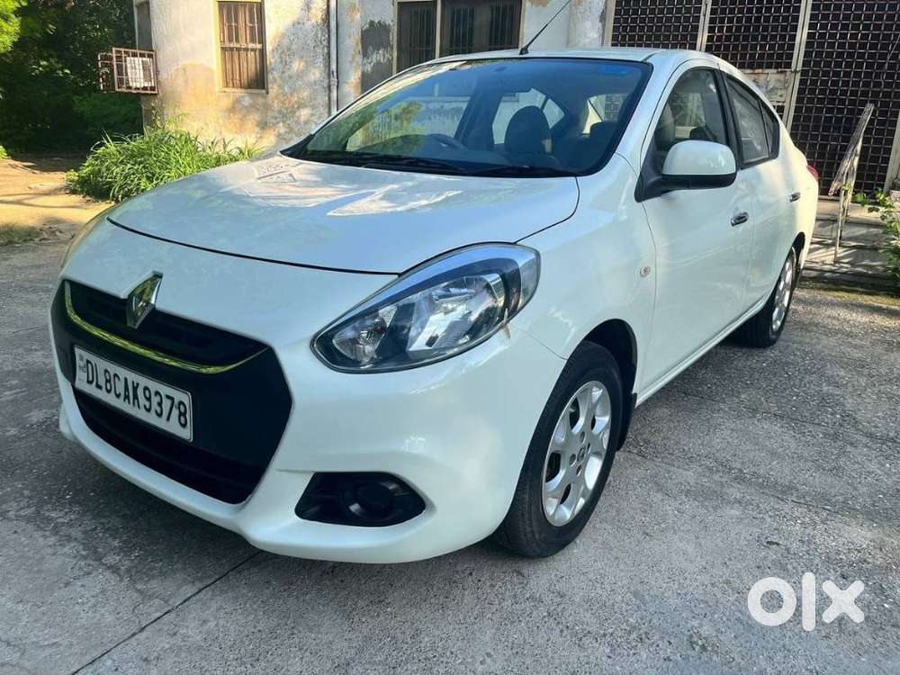 Renault Scala Rxl Petrol, 2015, Petrol