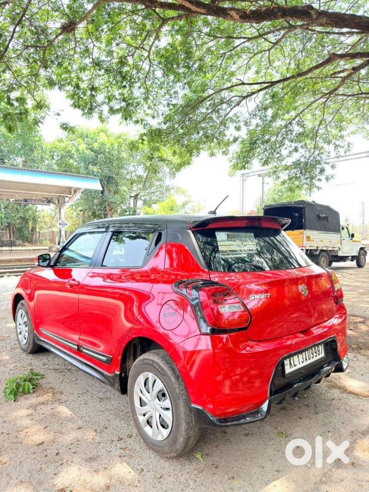 Maruti Suzuki Swift Vxi Abs Bsiv, 2022, Petrol