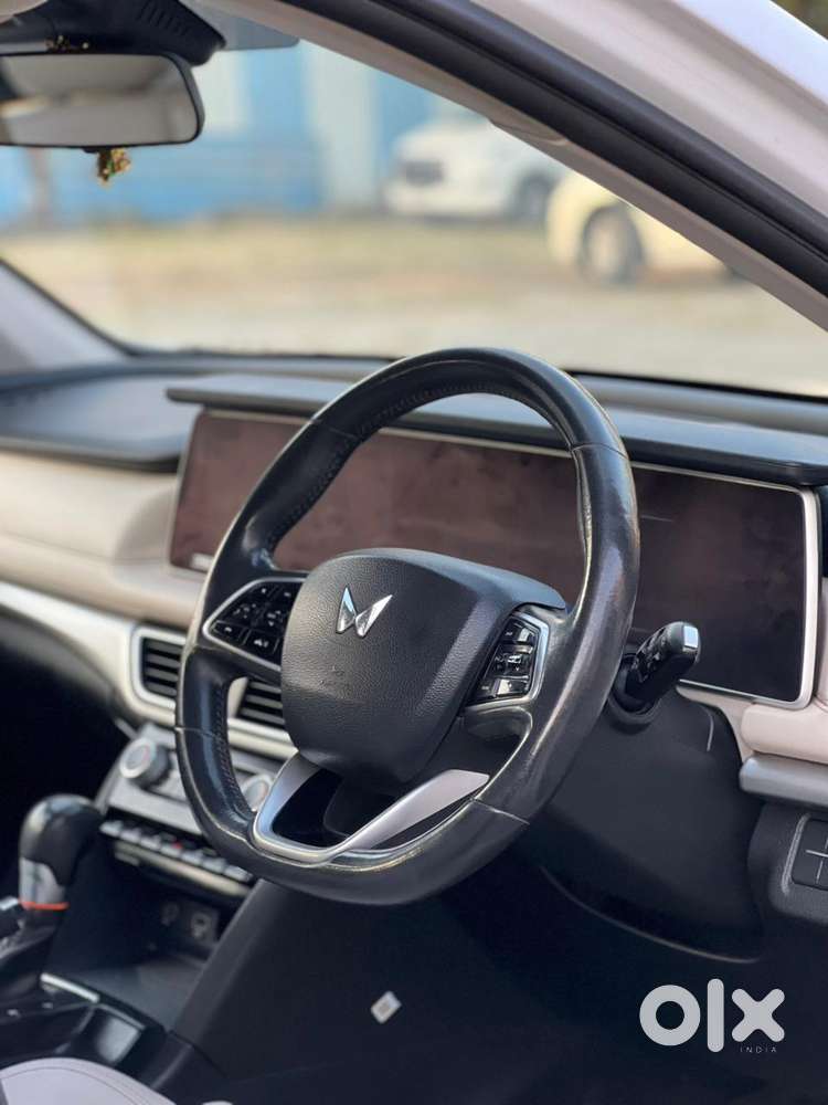 Mahindra Xuv700, 2022, Diesel