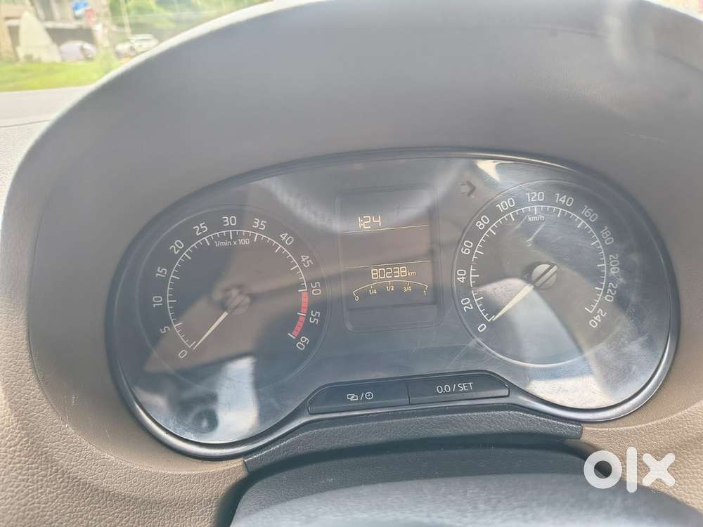 Skoda Rapid Diesel 2015