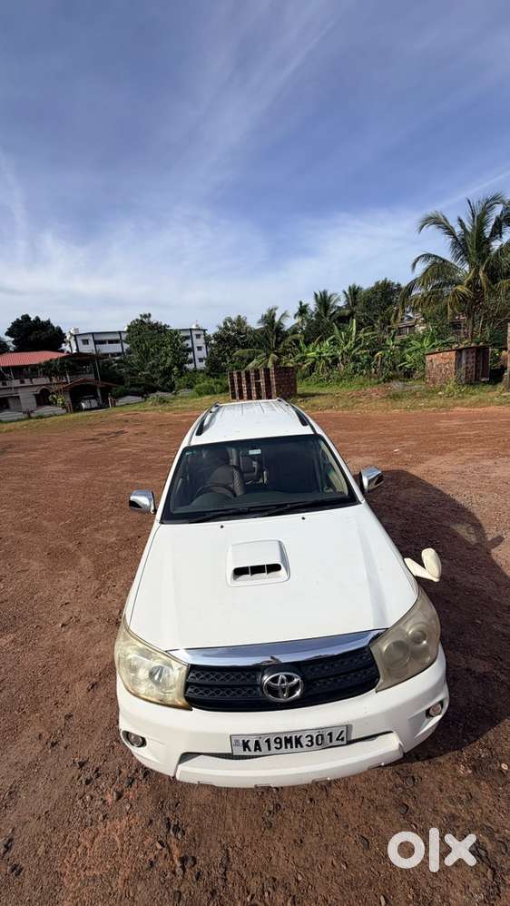 Toyota Fortuner Diesel 2010