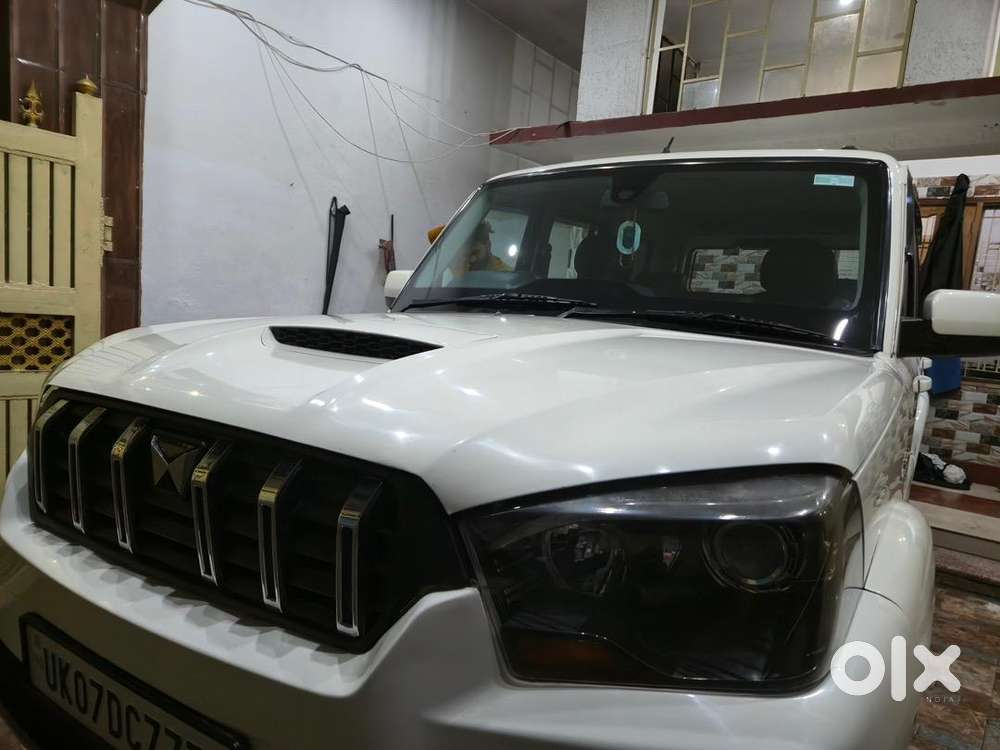 Mahindra Scorpio 2018 Diesel Well Maintained