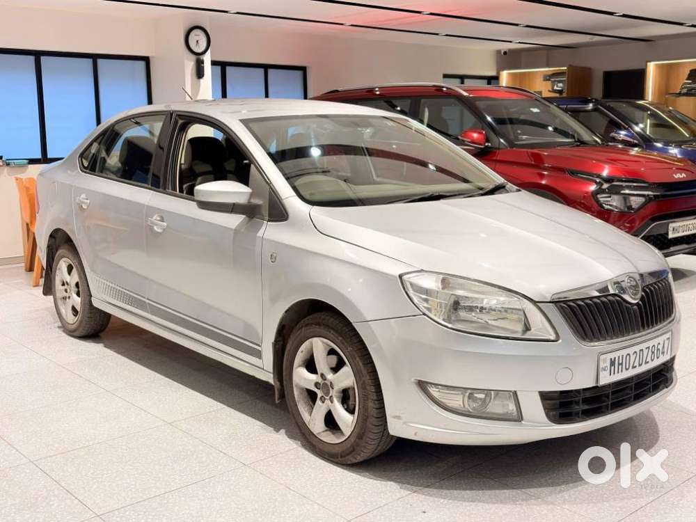 Skoda Rapid 1.6 Mpi Ambition, 2015, Petrol