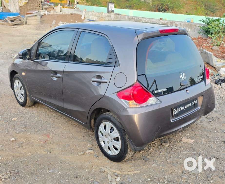 Honda Brio S Mt, 2017, Petrol