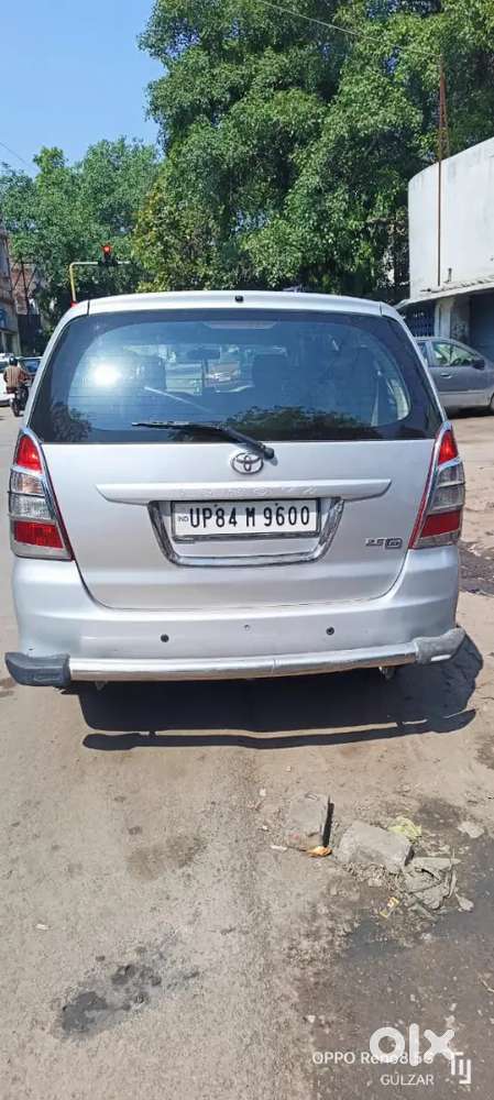 Toyota Innova 2013 2nd Owner