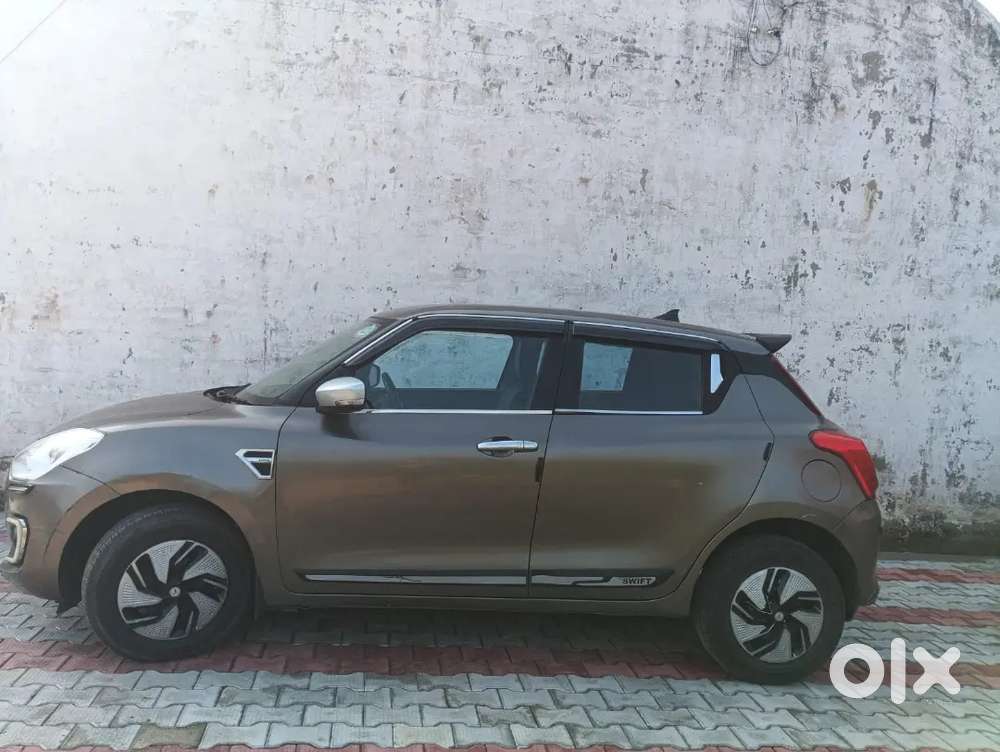Maruti Suzuki Swift 2018 Manual Petrol