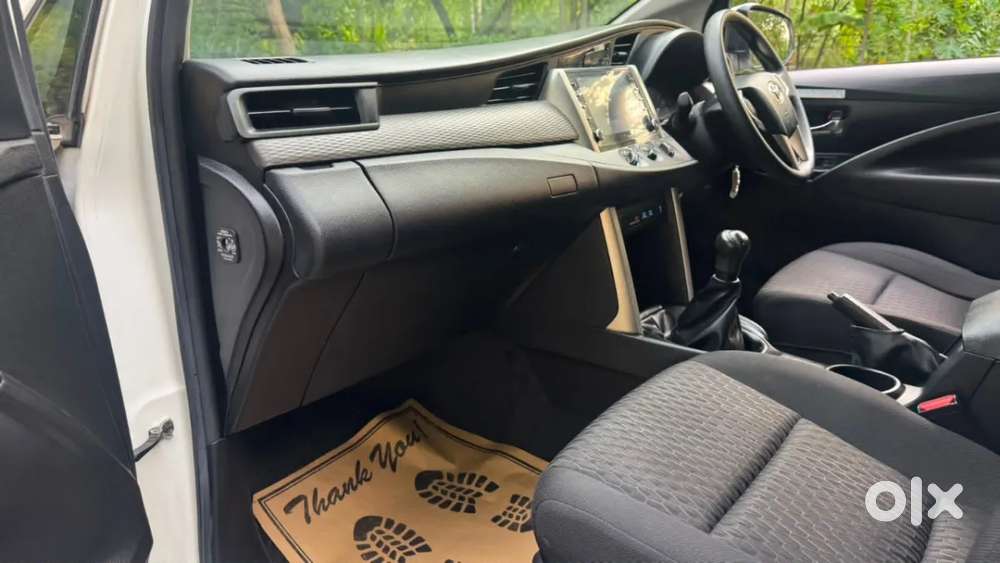 Toyota Innova Crysta [2020-ongoing] 2.4 Gx 7 Str, 2022, Diesel