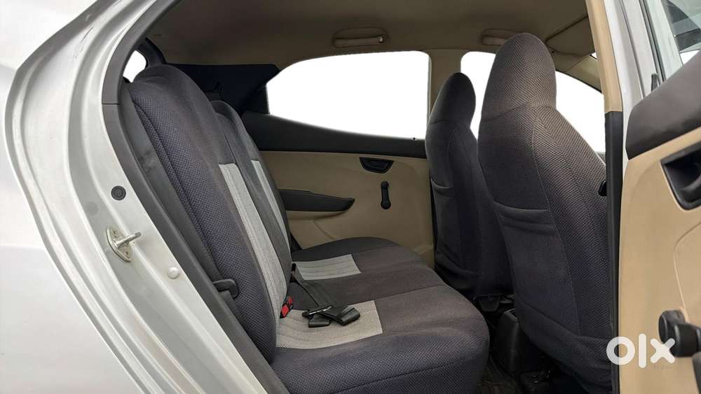Hyundai Eon Magna +, 2015, Petrol