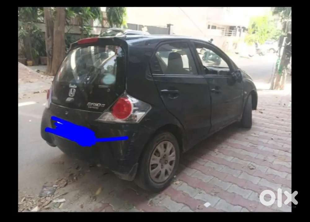 Direct Owner Honda Brio Petrol Mt 2013 Cng Outside Fitted