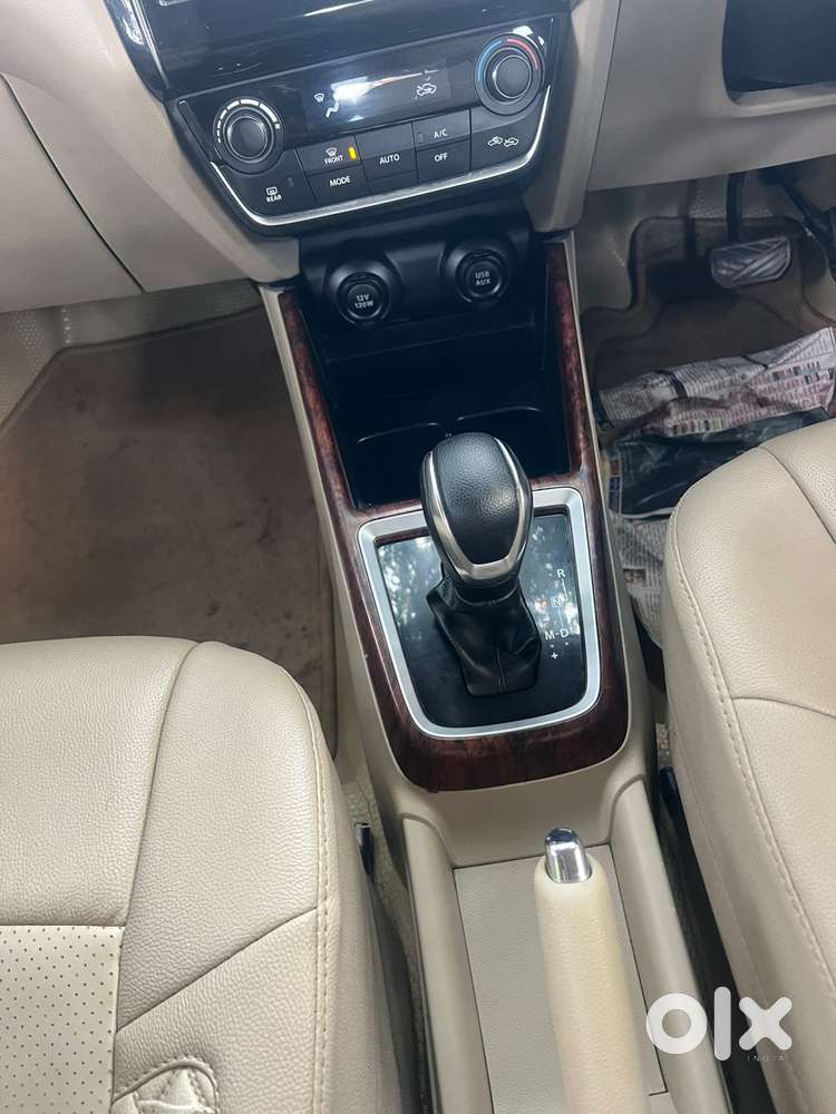 Maruti Suzuki Swift Dzire Zxi + Amt, 2017, Petrol