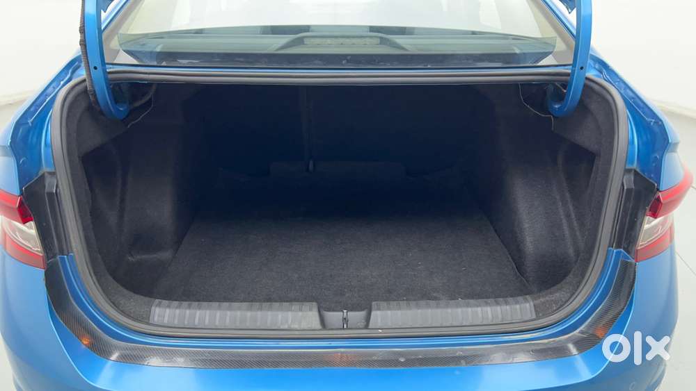 Skoda Slavia Style 1.5l Tsi Dsg, 2022, Petrol