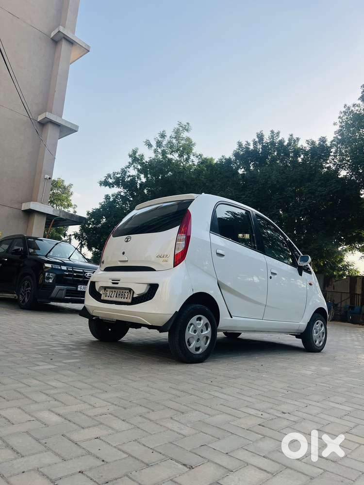 Tata Nano Xta, 2016, Petrol