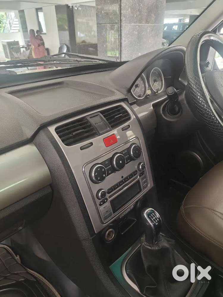 Mint Condition Tata Safari Storme 2016 Diesel First Owner