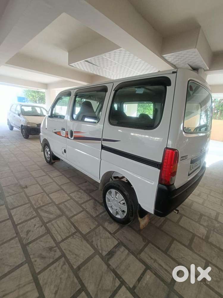 Maruti Suzuki Eeco 2022 Cng & Hybrids 37000 Km Driven