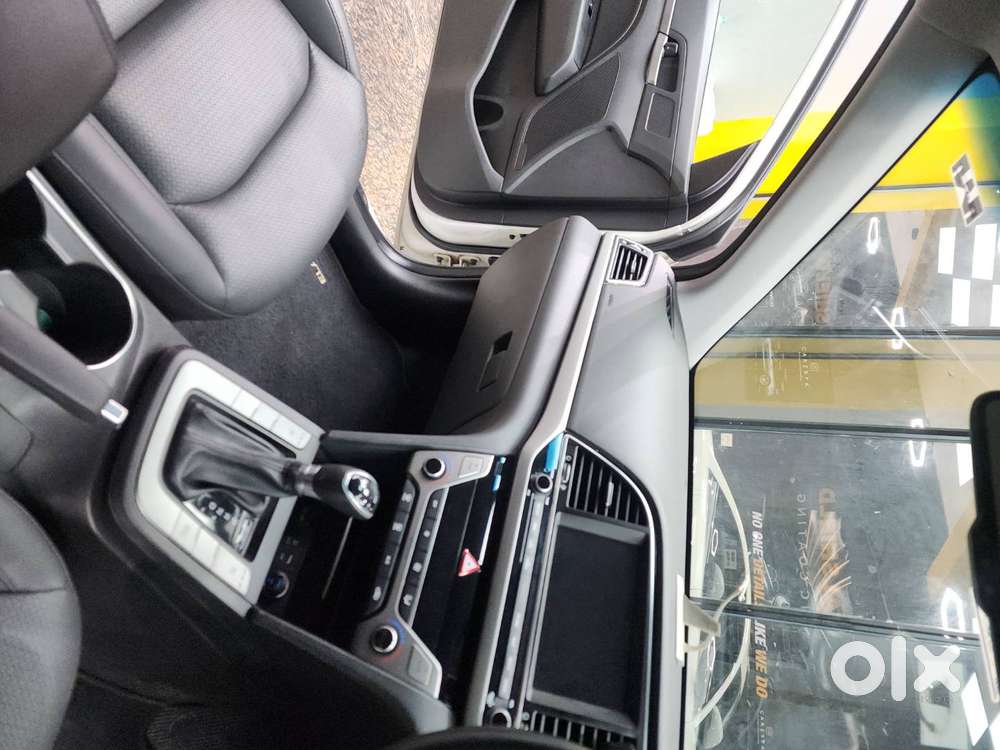 2018 Hyundai Elantra (top End) In Pristine Condition