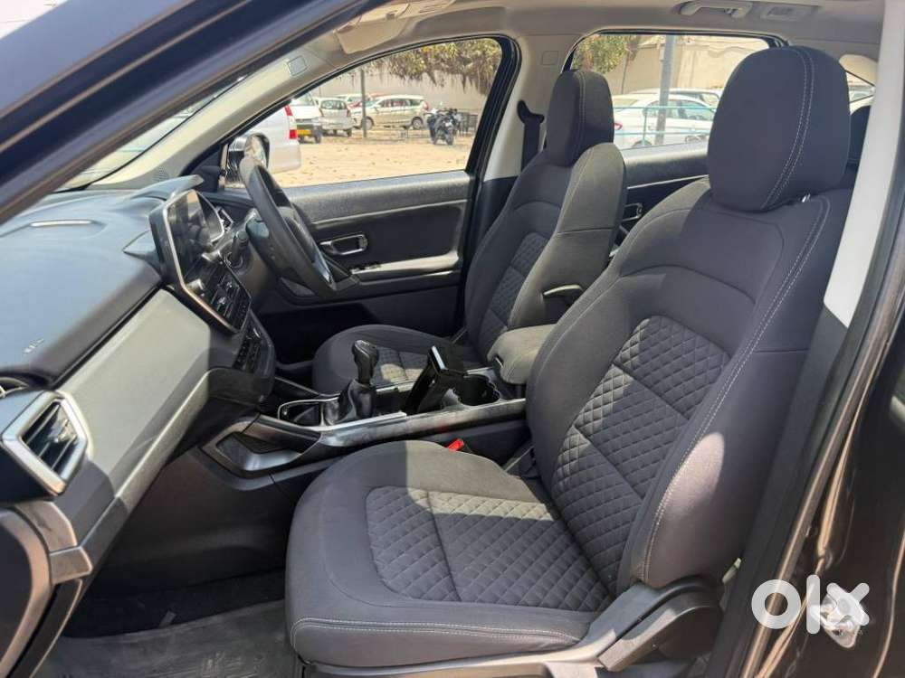 Tata Harrier 2.0 Kryotec Xt Plus Dark Edition, 2021, Diesel