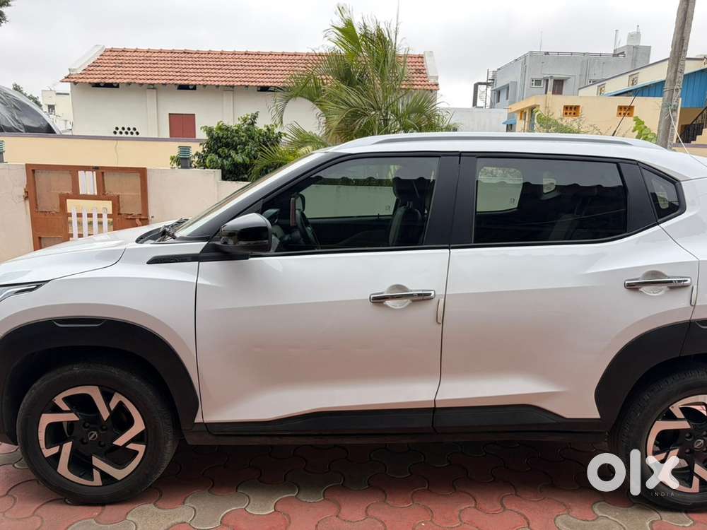Nissan Magnite Petrol Auto 2021