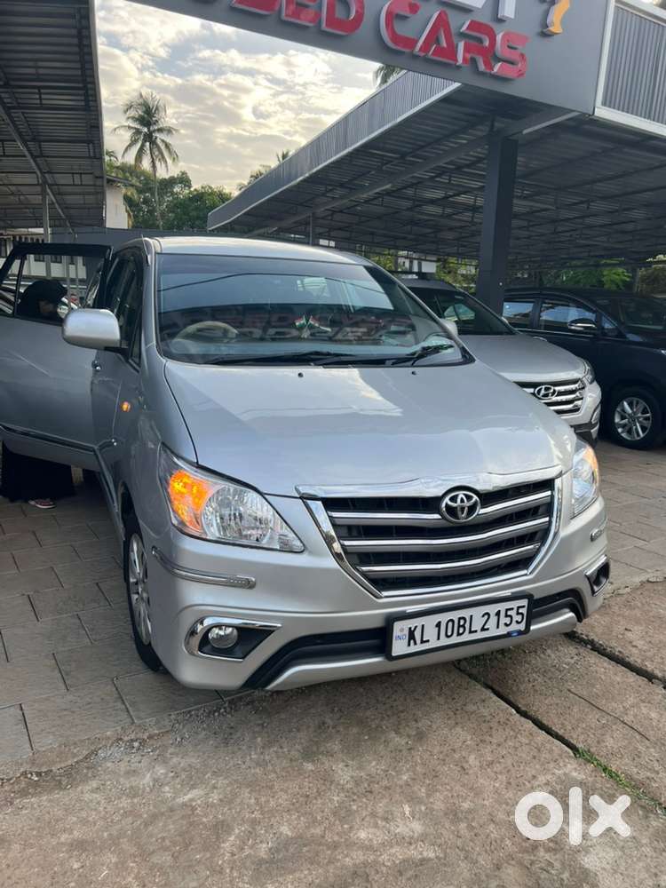 Toyota Innova 2014 Diesel Well Maintained