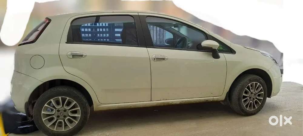 Fiat Urban Cross 2014 Diesel 14500 Km Driven, Single Owner.