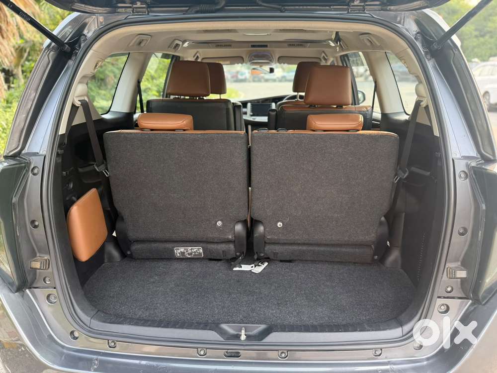 Toyota Innova Crysta, 2022, Petrol
