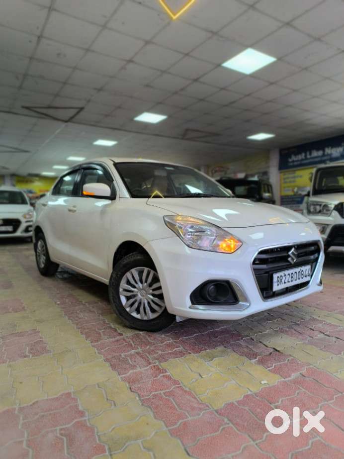 Maruti Suzuki Dzire 1.2 Vxi, 2023, Petrol