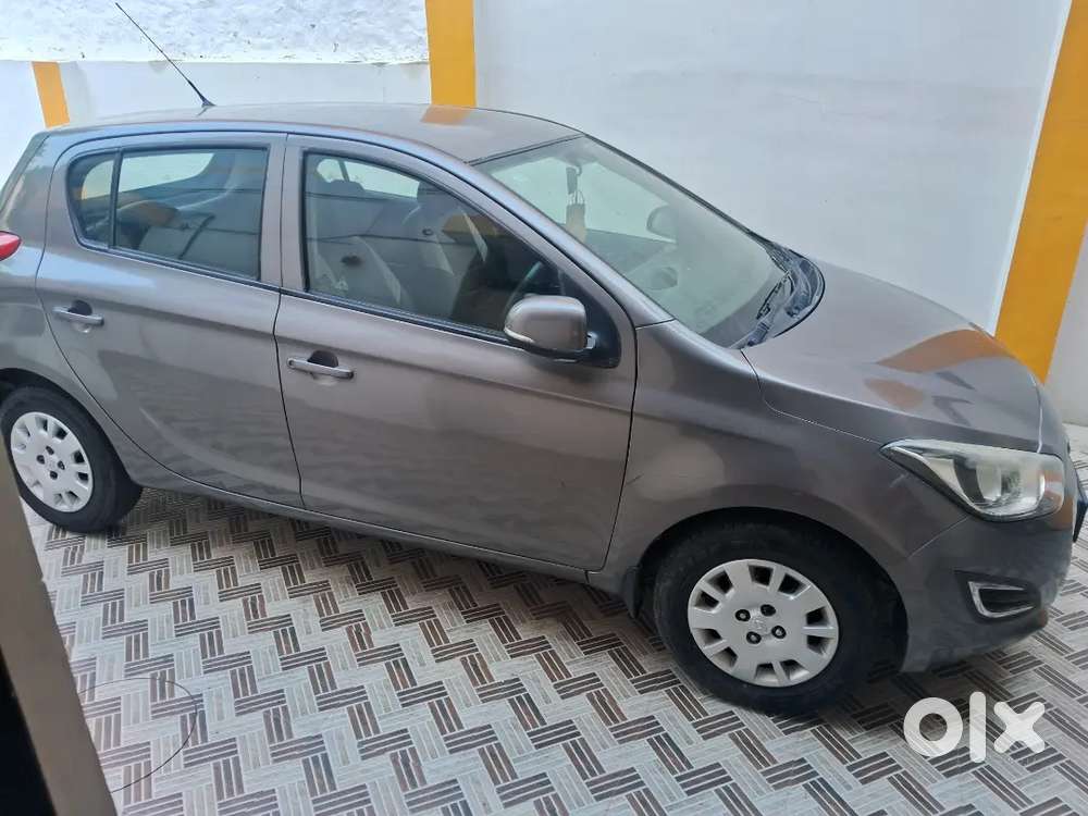 Hyundai I20 2012 Diesel Well Maintained Android System Reverse Camera