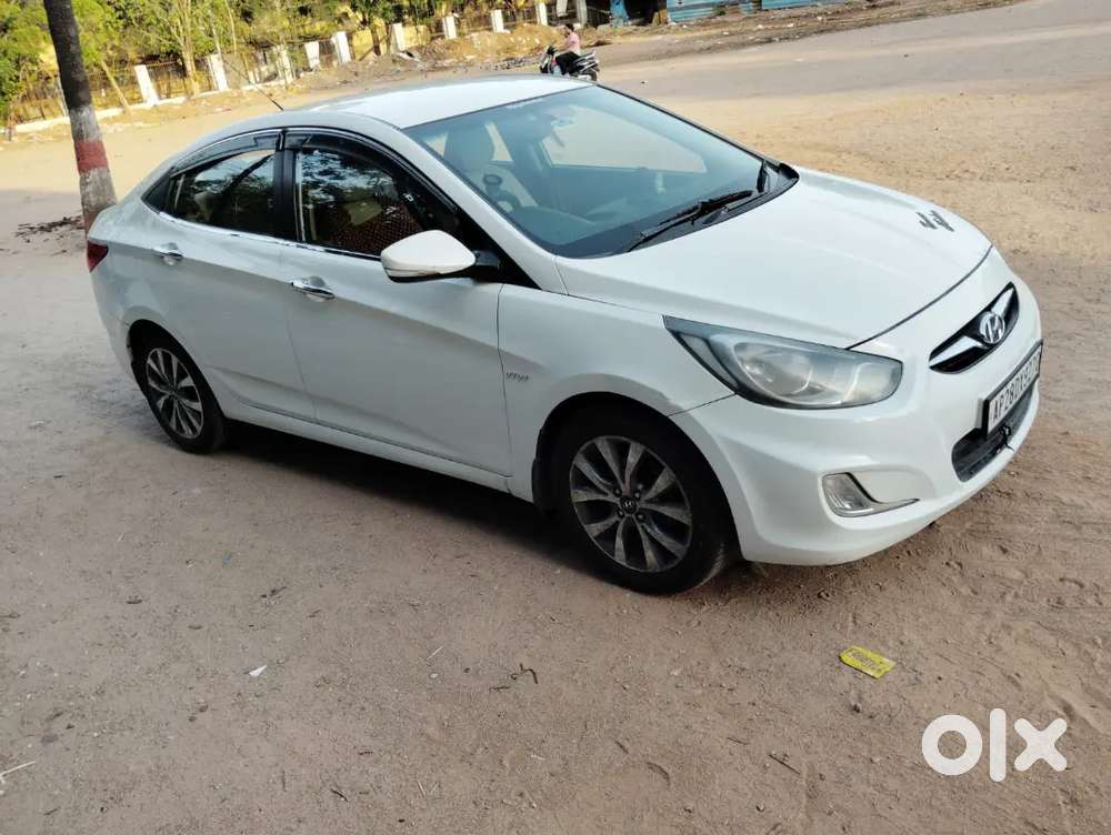 Hyundai Fluidic Verna 2014 Petrol 89276 Km Driven