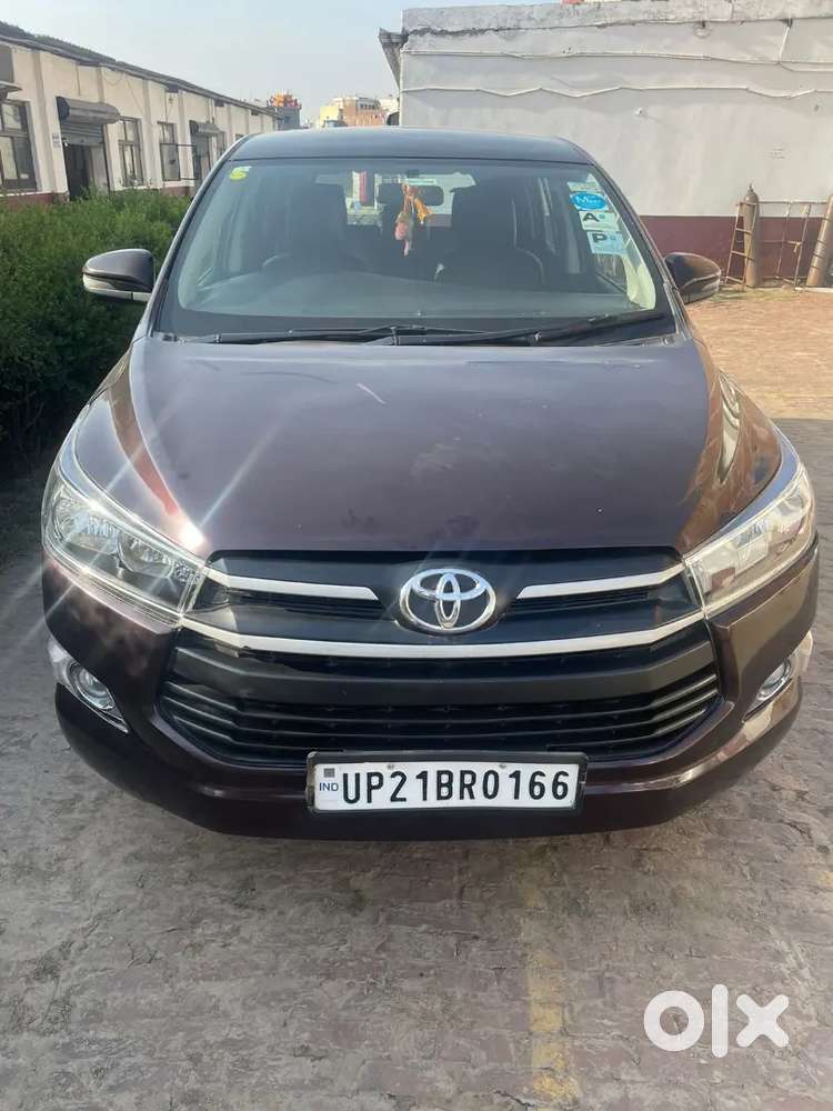 Toyota Innova Crysta 2017 Second-owner Diesel Mt