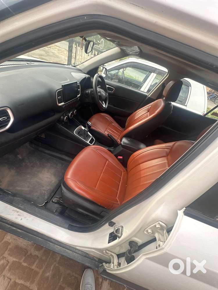 Hyundai Venue Diesel 2019