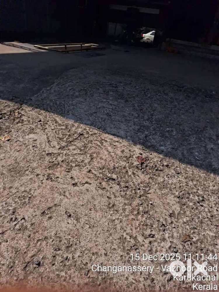 Well Maintained Well Serviced Car 2022 Model Hyundai Venue Car