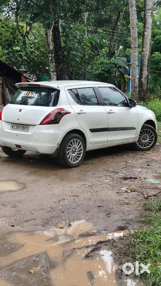 Maruti Suzuki Swift Vxi Deca, 2013, Petrol