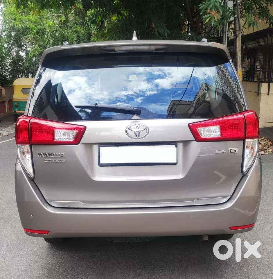 Toyota Innova Crysta [2020-ongoing] 2.4 Gx 7 Str, 2022, Diesel
