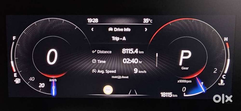 Mahindra Xuv700 2.2 Ax 7 Diesel At Luxury Pack Str, 2025, Diesel