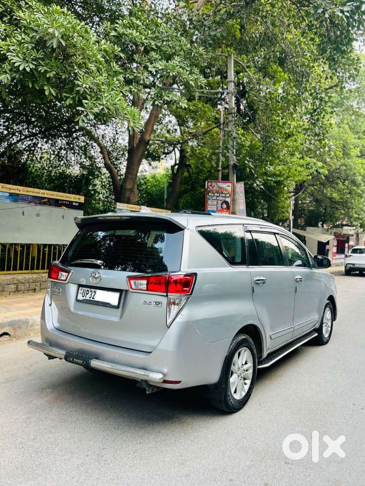 Toyota Innova Crysta 2.4 V 7 Str, 2017, Diesel