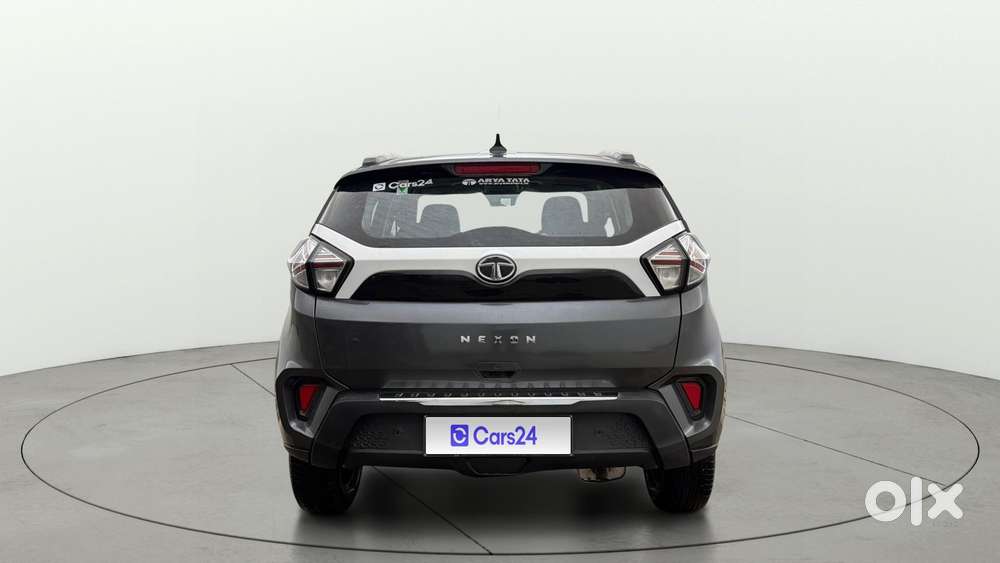 Tata Nexon 1.2 Revotron Xm (s), 2023, Petrol