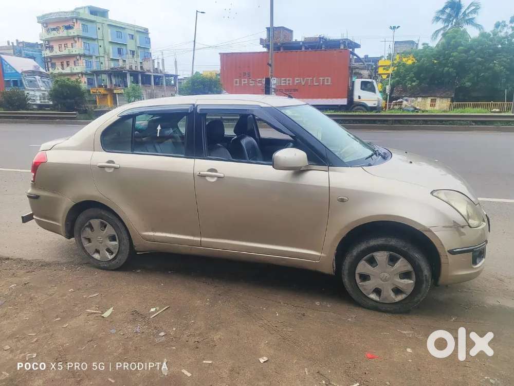 Maruti Suzuki Dzire 2010 Petrol 196000 Km Driven
