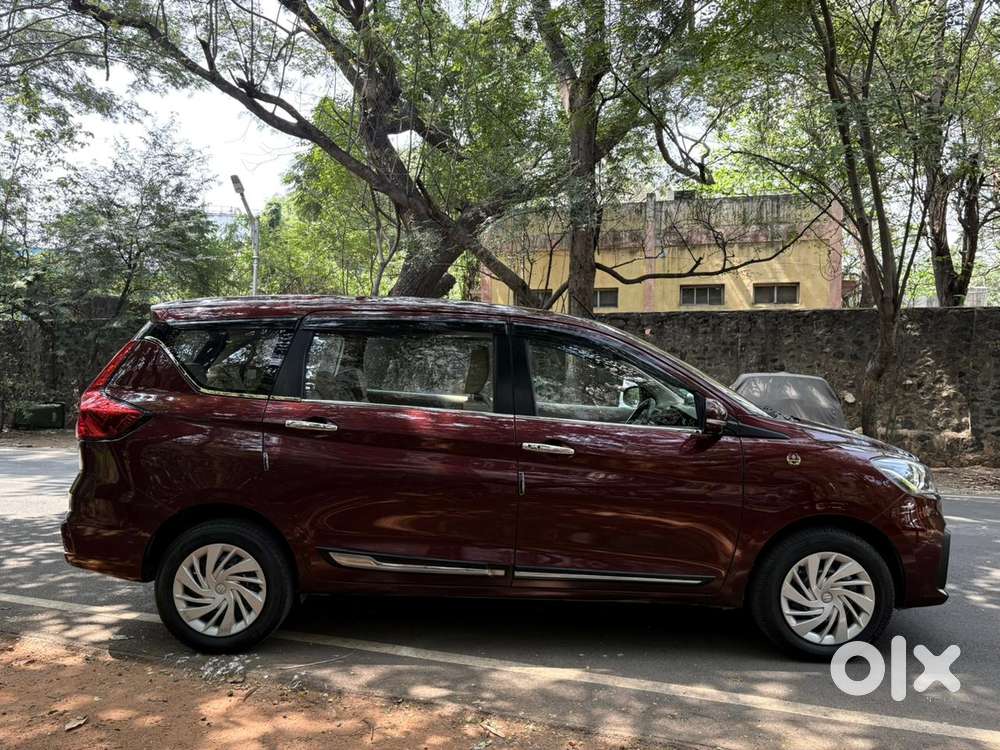 Maruti Suzuki Ertiga Vxi At Petrol, 2021, Petrol