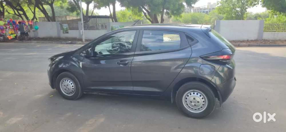 Tata Altroz 1.2 Xt, 2021, Petrol