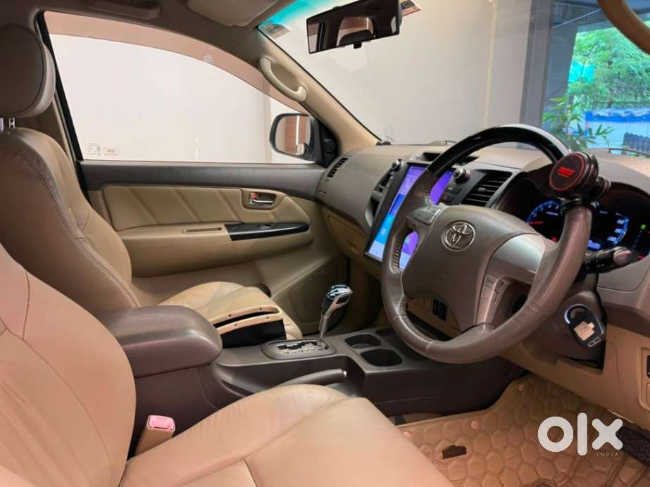 Toyota Fortuner 3.0 4x2 Automatic, 2013, Diesel