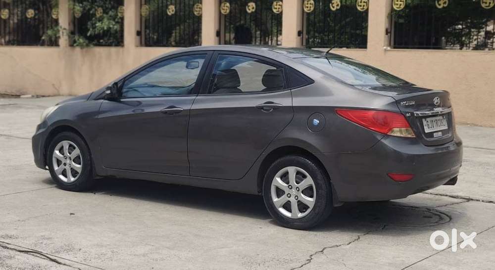 Hyundai Verna Crdi 1.6 At Ex, 2013, Diesel