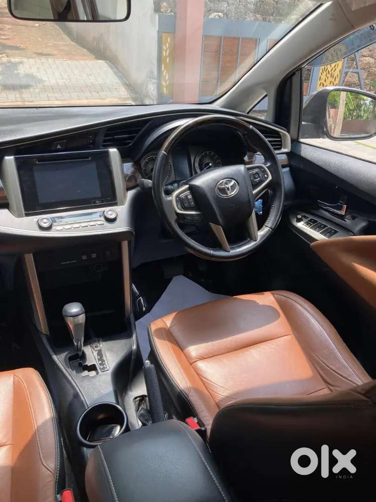 Innova Crysta