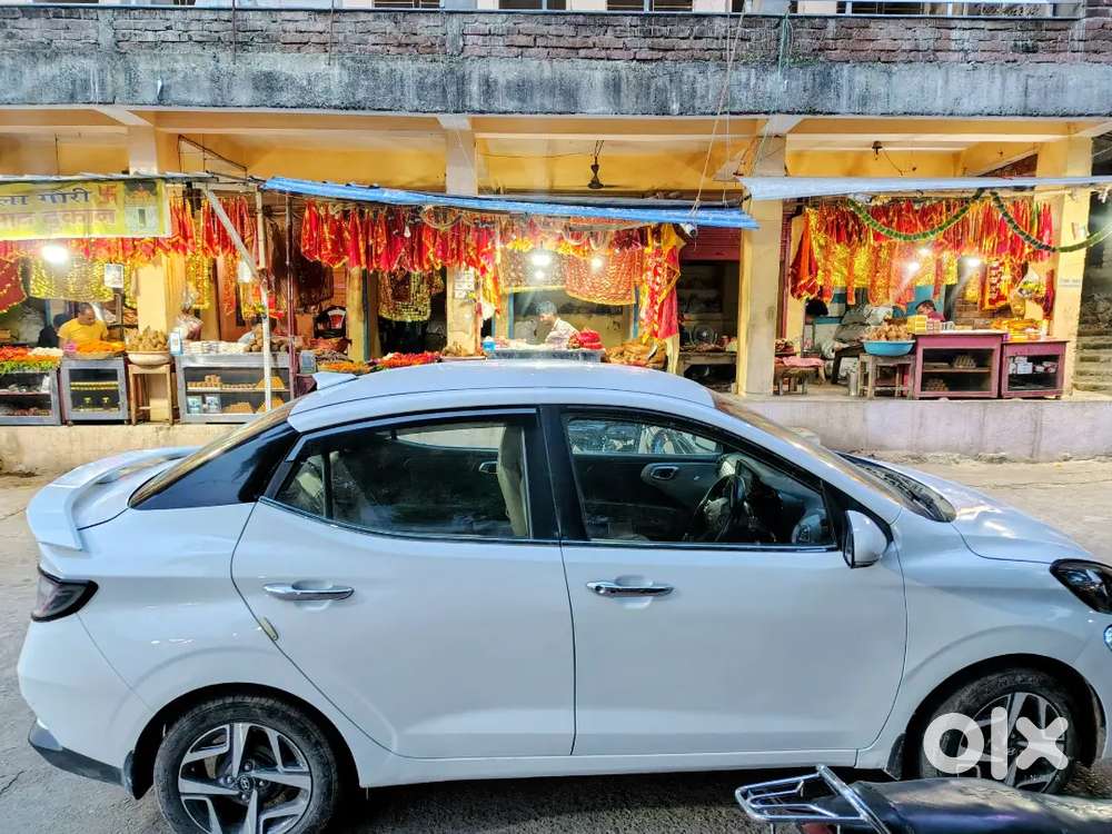 Hyundai Aura Petrol Manual 2023