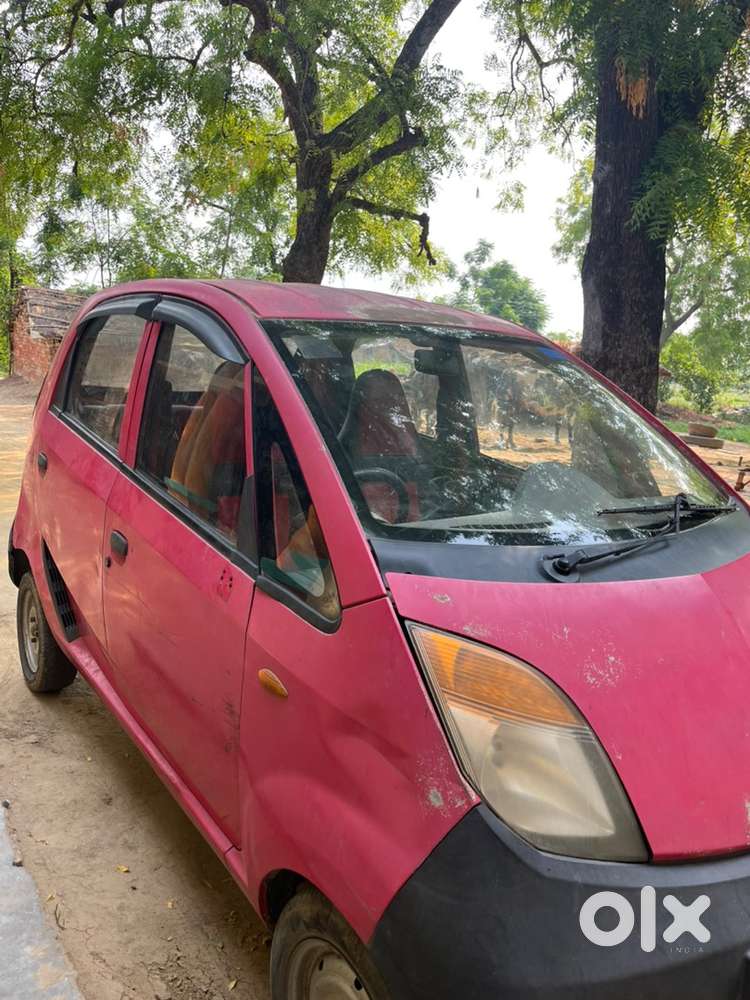 Tata Manual Petrol Car, 2011